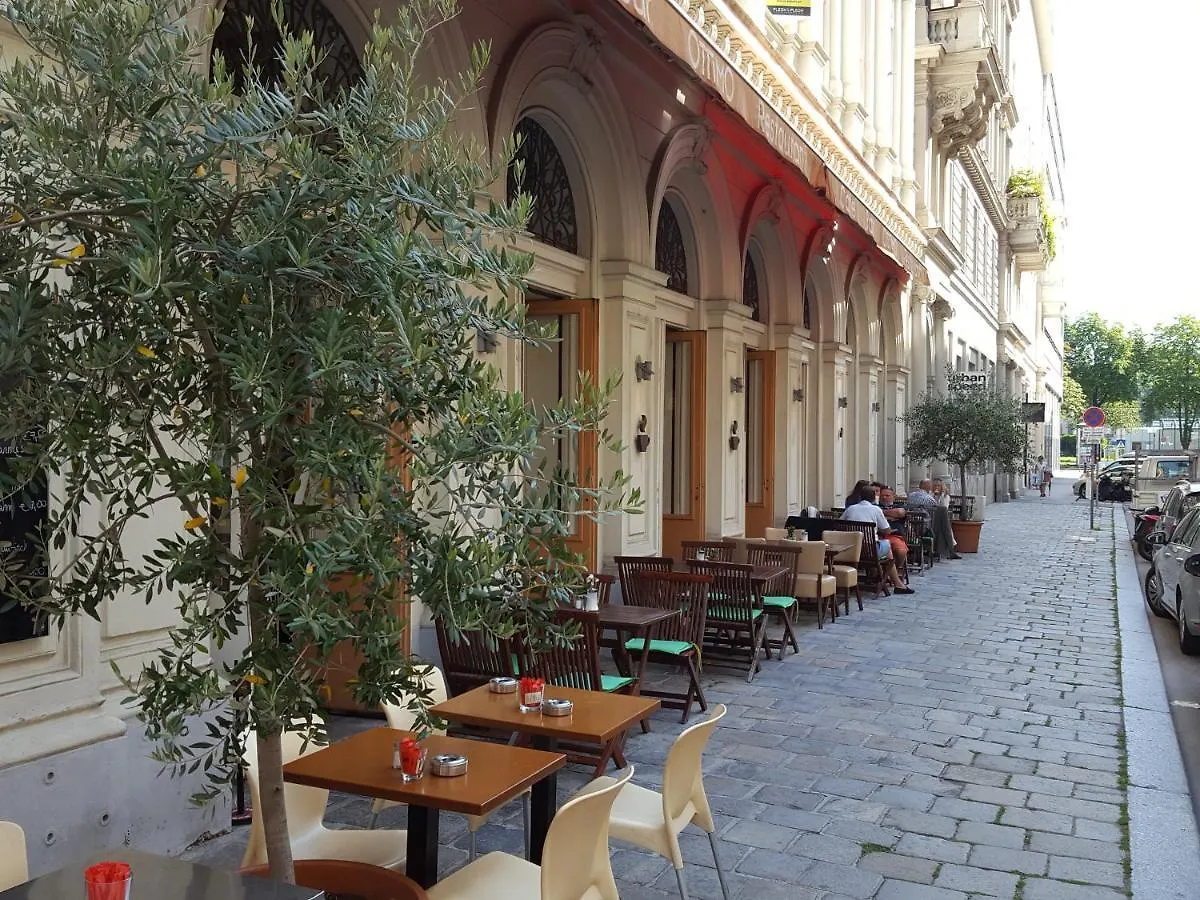 Sobieski Inner Ring Apartments Vienna Austria