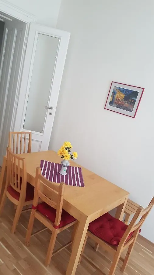 Sobieski Inner Ring Apartments Vienna